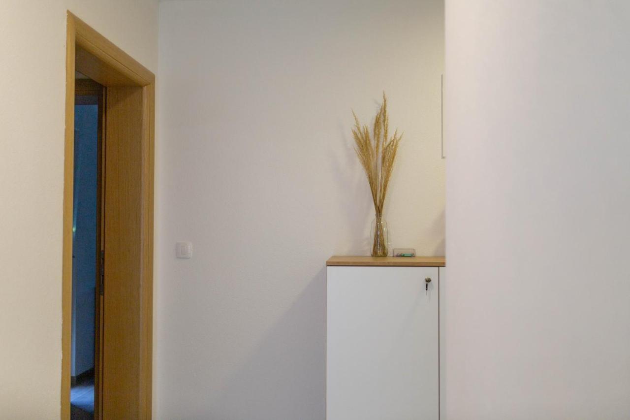 Apartmani Mia Prozor Exterior foto